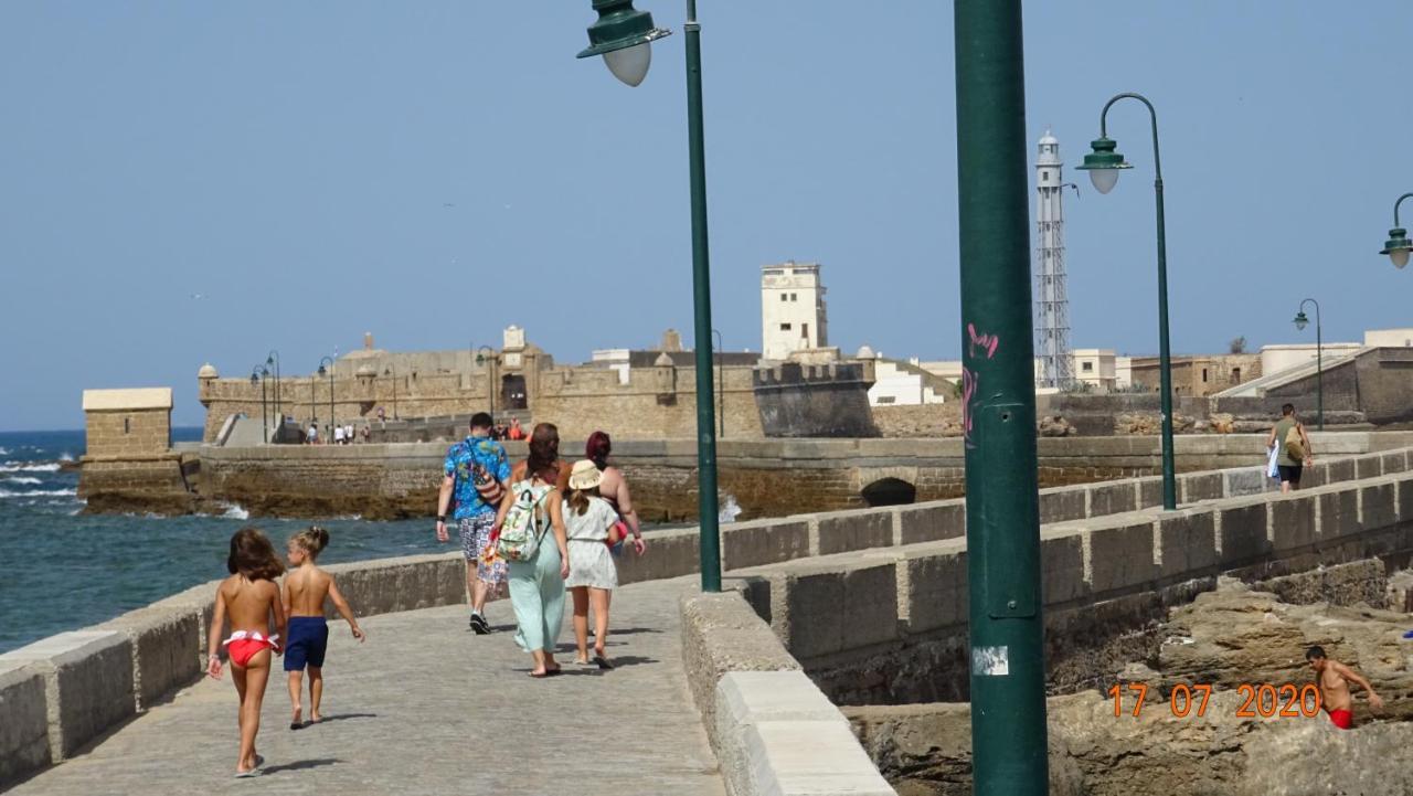 Apartamento Fenicia Con Aparcamiento Incluido Vistas Al Mar Cadiz Ngoại thất bức ảnh