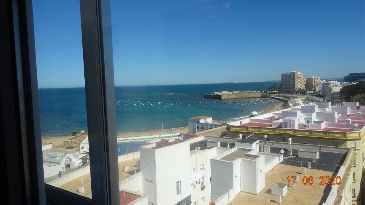 Apartamento Fenicia Con Aparcamiento Incluido Vistas Al Mar Cadiz Ngoại thất bức ảnh